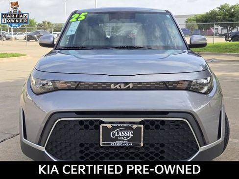 Certified 2025 Kia Soul LX FWD image 2