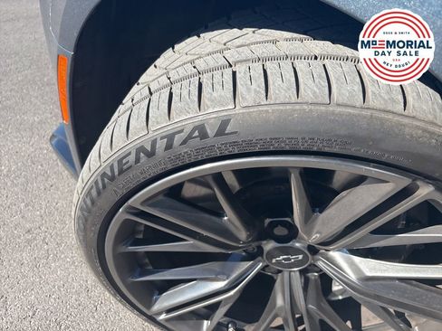 Used 2021 Chevrolet Camaro ZL1 RWD image 13