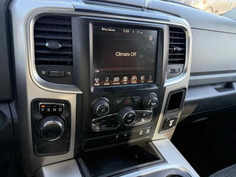 Used 2017 RAM 1500 Big Horn RWD image 33
