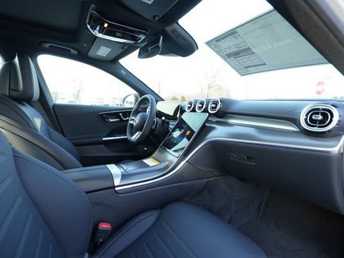 Used 2026 Mercedes-Benz C 300 4MATIC Sedan image 40