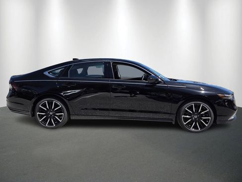 New 2026 Honda Accord Touring image 8
