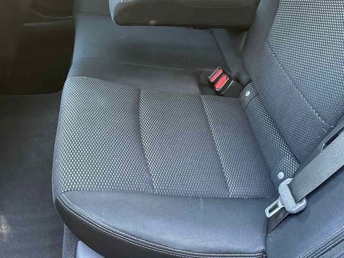 Used 2015 Subaru Outback 2.5i Premium image 18