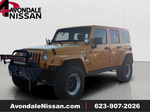 Used 2012 Jeep Wrangler Unlimited Rubicon w/ Connectivity Group AWD/4WD image 1
