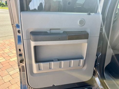 Used 2008 Ford F250 Lariat image 26