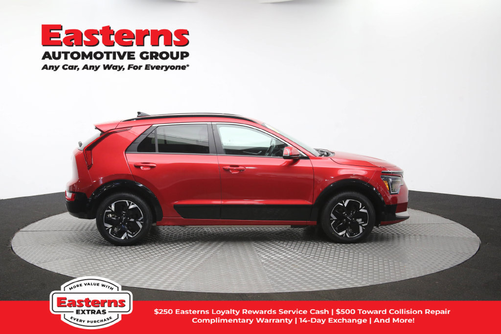 Used 2023 Kia Niro Wind w/ Wind Preserve Package FWD image 44