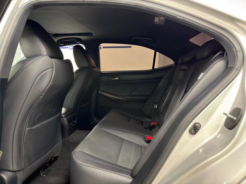 Used 2019 Lexus IS 300 F Sport w/ F Sport Package image 32