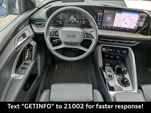 New 2025 Audi Q5 Premium Plus image 18