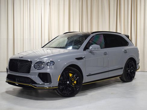 New 2026 Bentley Bentayga Speed image 1