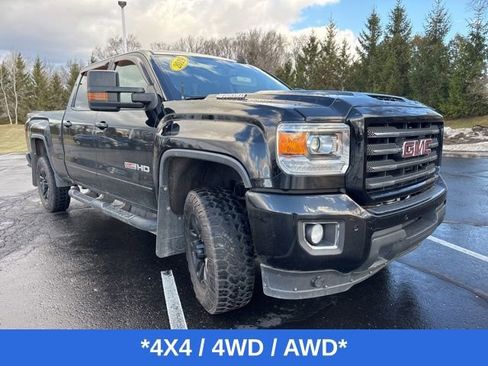 Used 2019 GMC Sierra 2500 SLT image 2