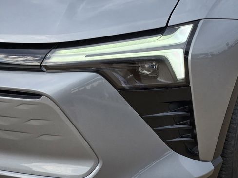 New 2025 Chevrolet Blazer EV LT FWD image 37