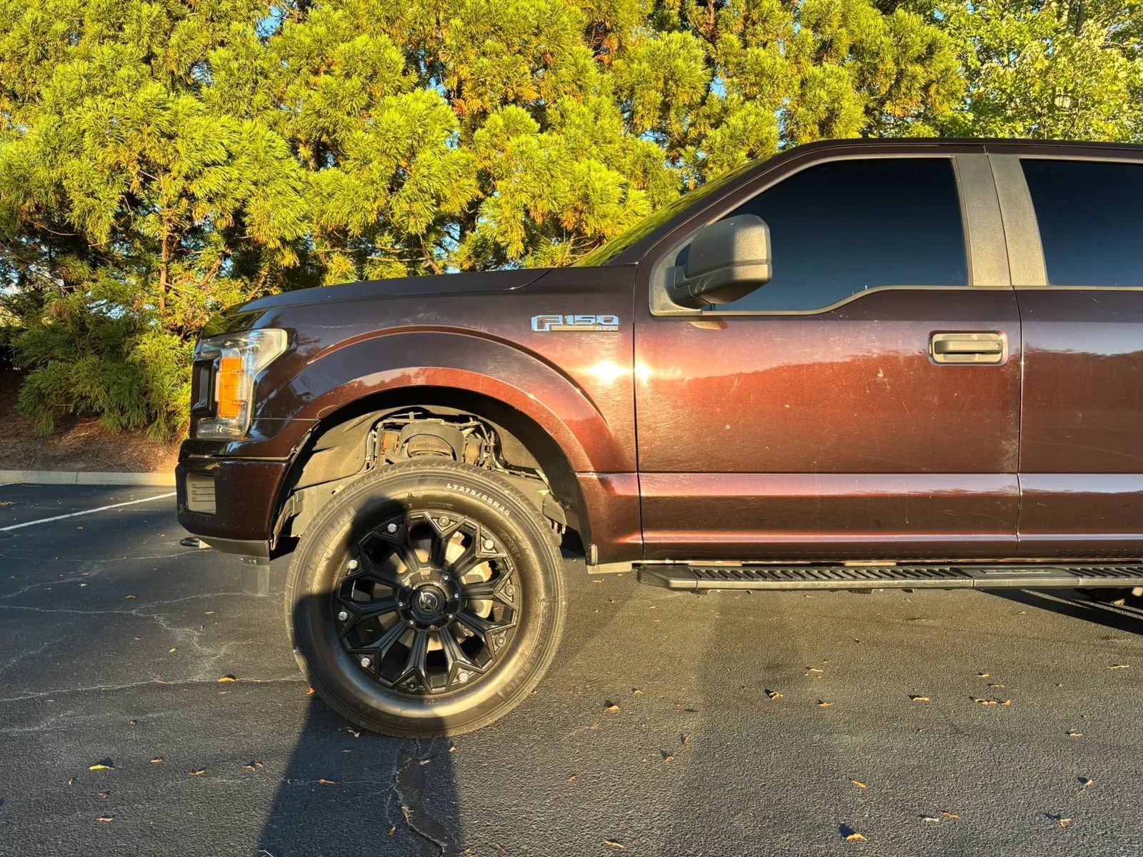 Used 2019 Ford F150 XL w/ Equipment Group 101A Mid AWD/4WD image 3