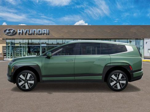 New 2026 Hyundai Ioniq 9 SEL image 3