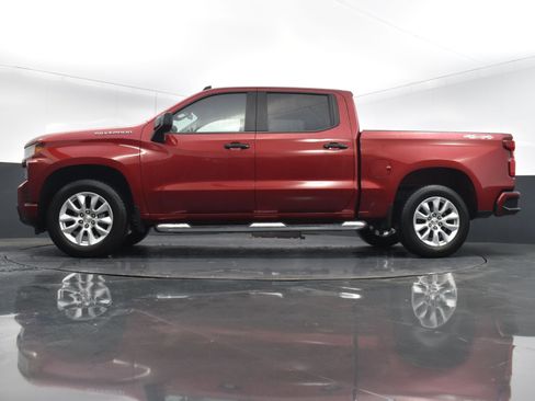 Certified 2022 Chevrolet Silverado 1500 Custom image 37