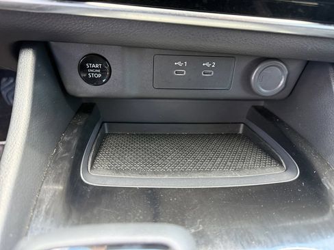 Used 2025 Nissan Rogue S FWD image 24