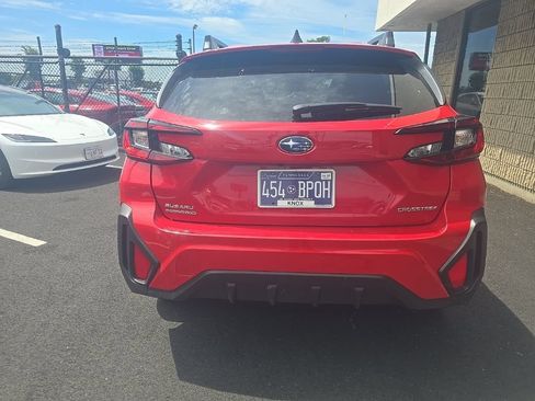 Used 2025 Subaru Crosstrek 2.5i Premium AWD/4WD image 5
