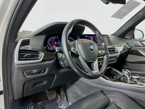 Used 2020 BMW X5 sDrive40i w/ Premium Package image 9