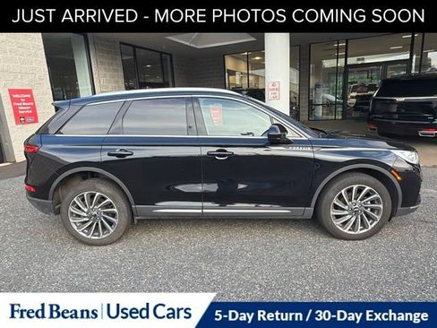Used 2024 Lincoln Corsair Reserve w/ Equipment Group 201A AWD/4WD image 9
