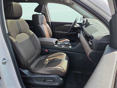 Used 2023 Honda Pilot Elite image 22