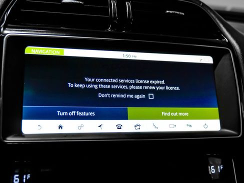 Used 2019 Jaguar XE R-Sport AWD/4WD image 31