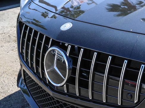 Used 2014 Mercedes-Benz SL 550 image 3