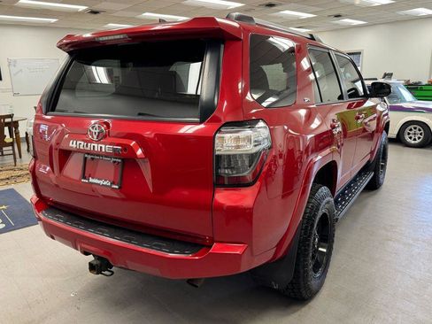Used 2019 Toyota 4Runner SR5 image 26