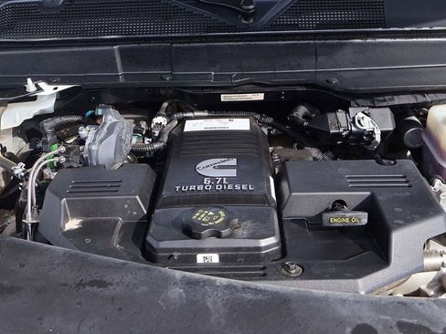 Used 2024 RAM 2500 Laramie image 19