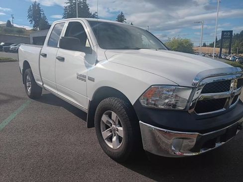 Used 2014 RAM 1500 ST w/ SXT Appearance Group AWD/4WD image 5