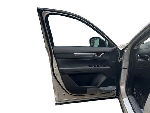 New 2025 MAZDA CX-5 AWD 2.5 S w/ Preferred Package image 6