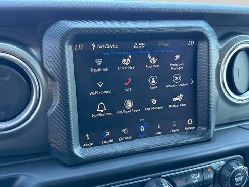 Used 2023 Jeep Wrangler Unlimited Sahara w/ Cold Weather Group AWD/4WD image 25
