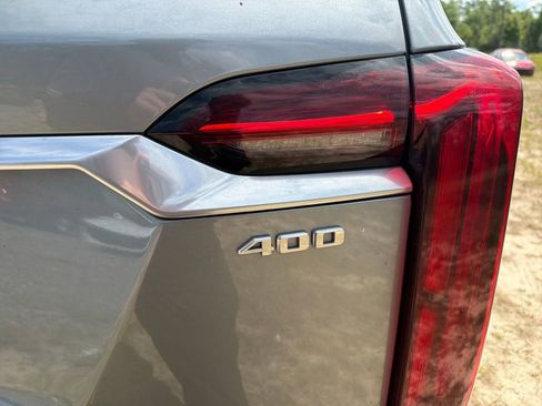 Used 2025 Cadillac XT6 Premium Luxury image 15