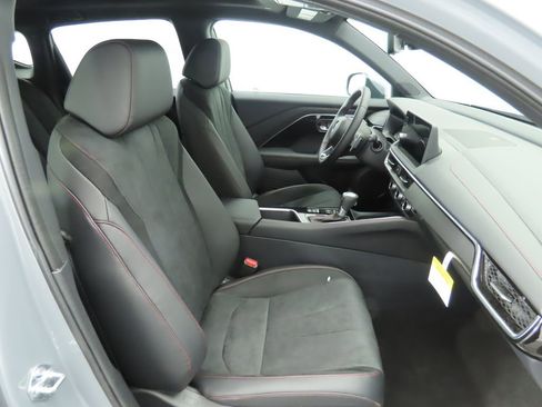 Certified 2025 Acura ADX A-Spec image 20