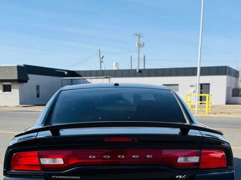 Used 2014 Dodge Charger R/T w/ Wheels & Tunes Group image 3