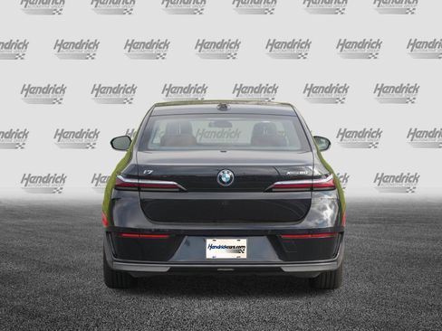 Certified 2023 BMW i7 xDrive60 AWD/4WD image 5