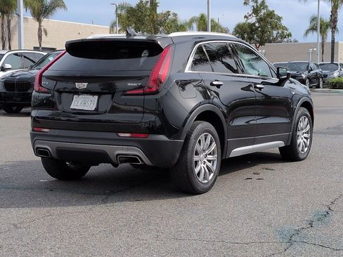 Used 2023 Cadillac XT4 Premium Luxury image 10