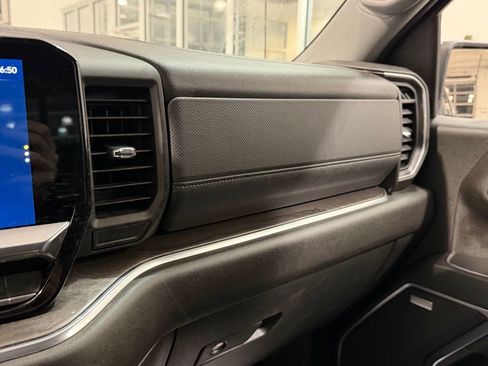 Used 2023 Chevrolet Silverado 1500 LTZ image 16