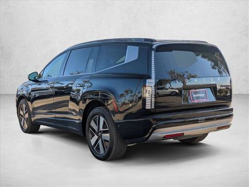 New 2026 Hyundai Ioniq 9 SEL image 7