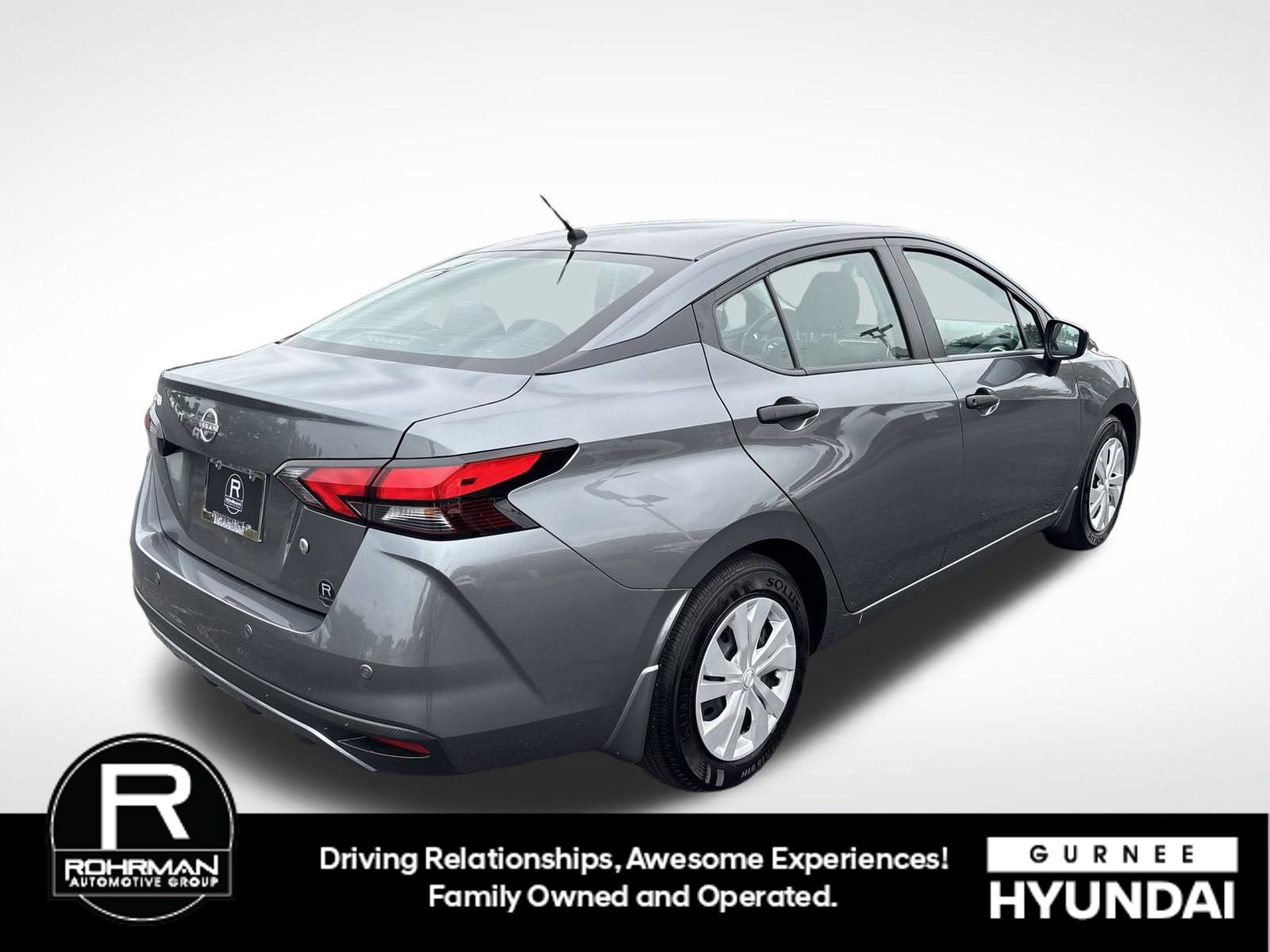 Used 2025 Nissan Versa S w/ Trunk Package FWD image 9