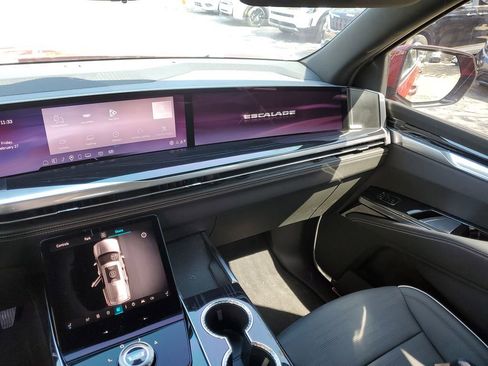 Used 2026 Cadillac Escalade Sport w/ LPO, ONYX Package image 14
