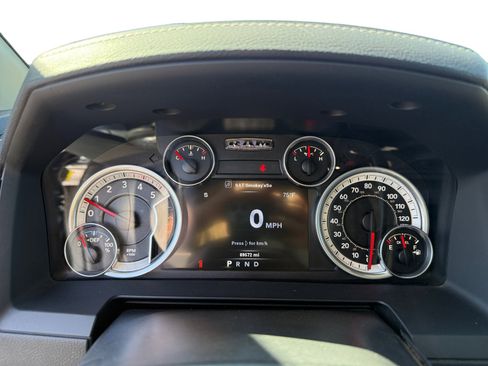 Used 2014 RAM 2500 Laramie w/ Protection Group AWD/4WD image 11