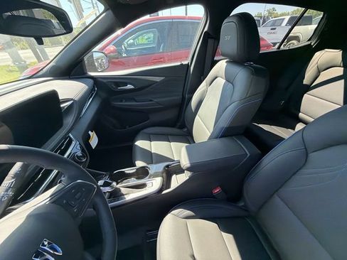 New 2026 Buick Envista Sport Touring w/ Convenience II Package FWD image 17