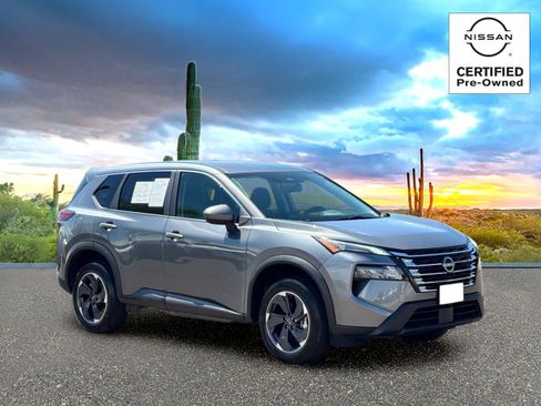 Certified 2025 Nissan Rogue SV AWD/4WD image 7
