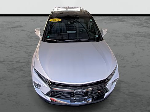 Used 2024 Chevrolet Blazer RS w/ Driver Confidence II Package image 6