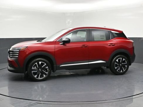 New 2026 Nissan Kicks SV w/ SV Premium Package AWD/4WD image 2