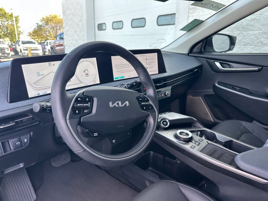 Used 2023 Kia EV6 Wind w/ Wind Technology Package AWD/4WD image 9
