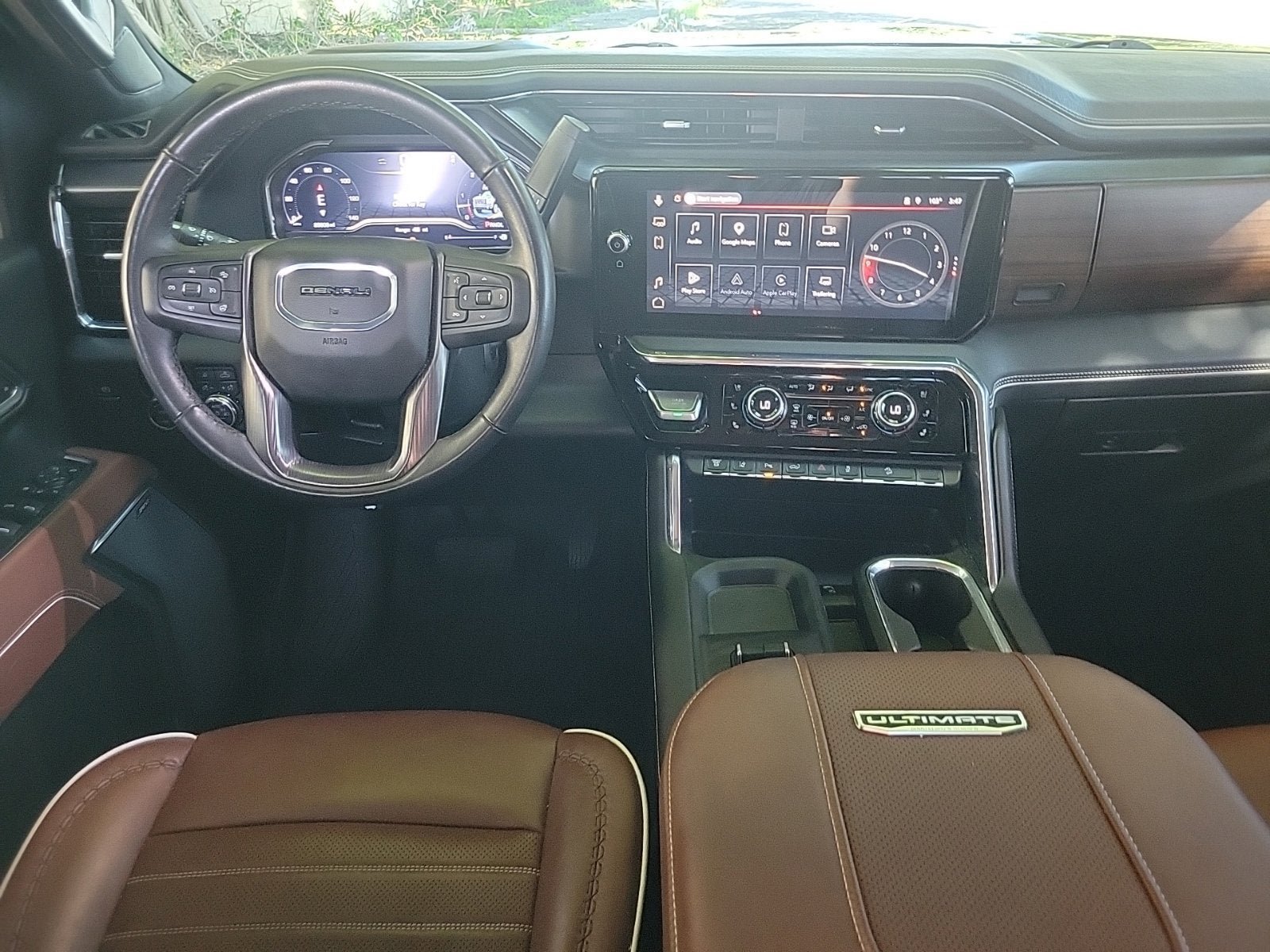 Used 2025 GMC Sierra 2500 Denali Ultimate AWD/4WD image 18