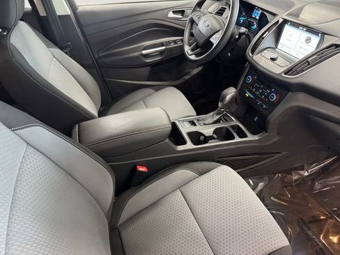 Used 2019 Ford Escape SE AWD/4WD image 4