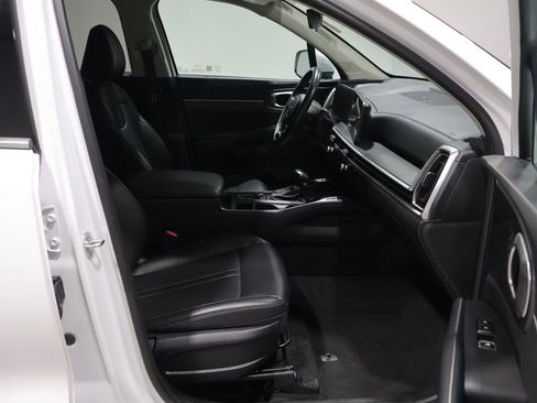 Used 2024 Kia Sorento S AWD/4WD image 24