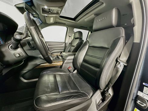 Used 2019 GMC Yukon Denali w/ Denali Ultimate Package AWD/4WD image 23