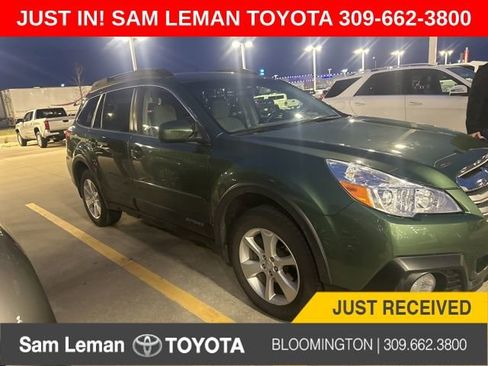 Used 2014 Subaru Outback 2.5i Premium w/ Accessory Value Package (OYW) image 1