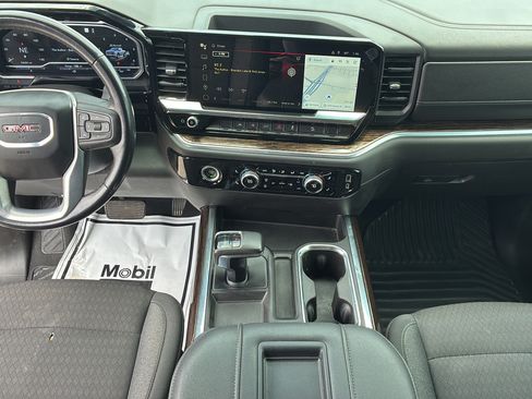 Used 2022 GMC Sierra 1500 Elevation w/ X31 Off-Road Package AWD/4WD image 32